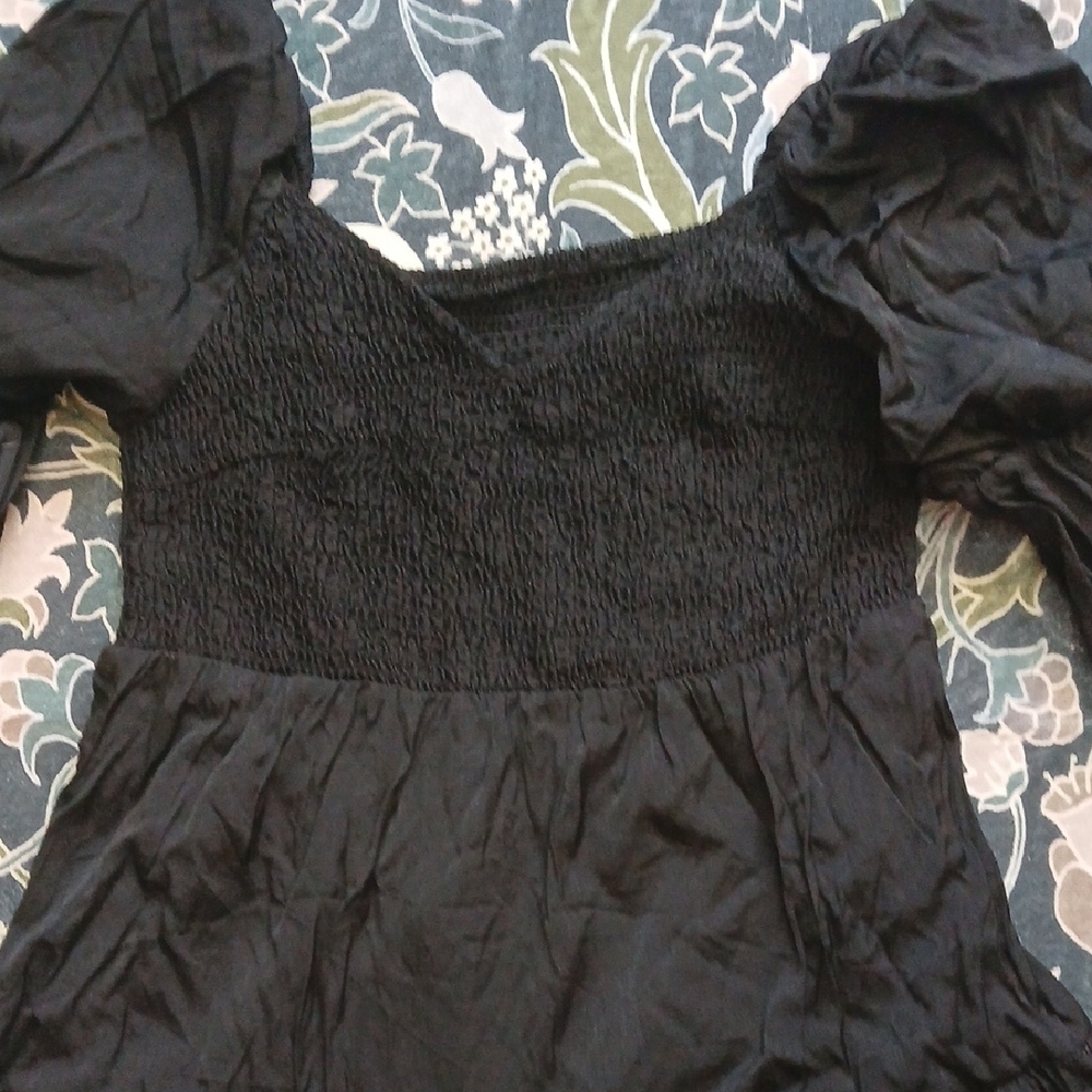 Tiered Dress - Picture 2 of 3